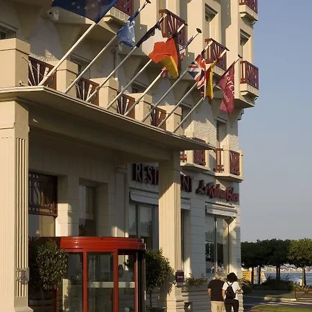 拉波勒美居酒店 4* La Baule