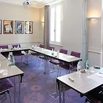 Mercure Majestic Hotel 4*