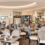 Mercure Majestic 4*