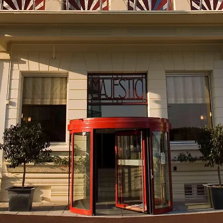 فندق Mercure Majestic 4*