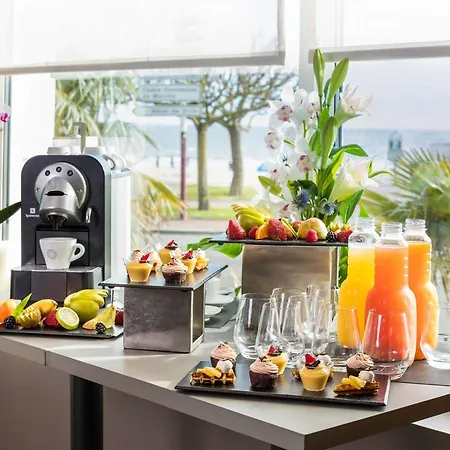 Mercure Majestic מלון 4*