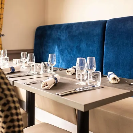 Mercure Majestic Hotel 4*