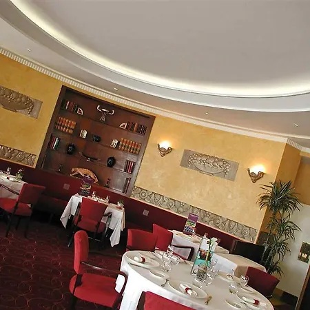 Hotel Mercure Majestic 4*
