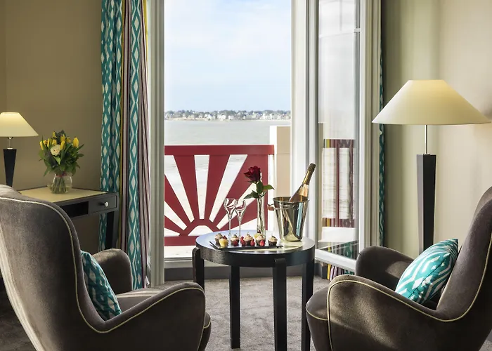 Mercure Majestic فندق 4*